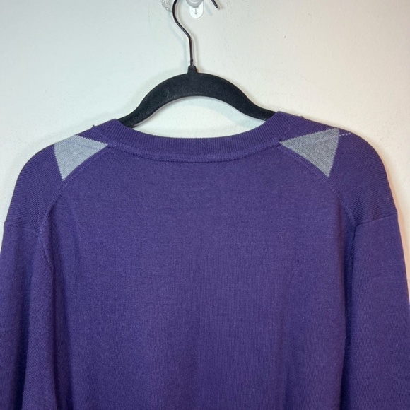 Banana Republic Men's Extra Fine Merino Wool Argyle Sweater Purple V-Neck Large - Picture 7 of 13